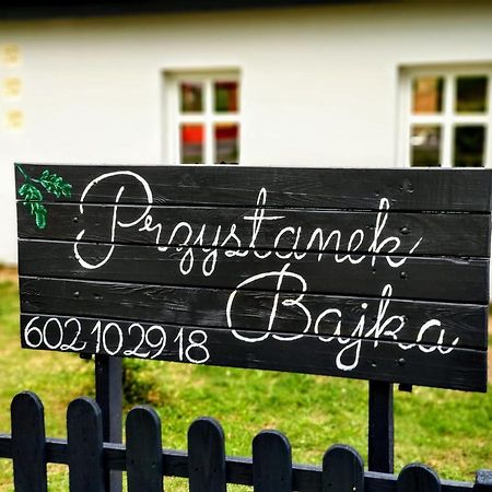 Przystanek Bajka W Puszczy Zielonce Dabrowka Koscielna Exterior foto