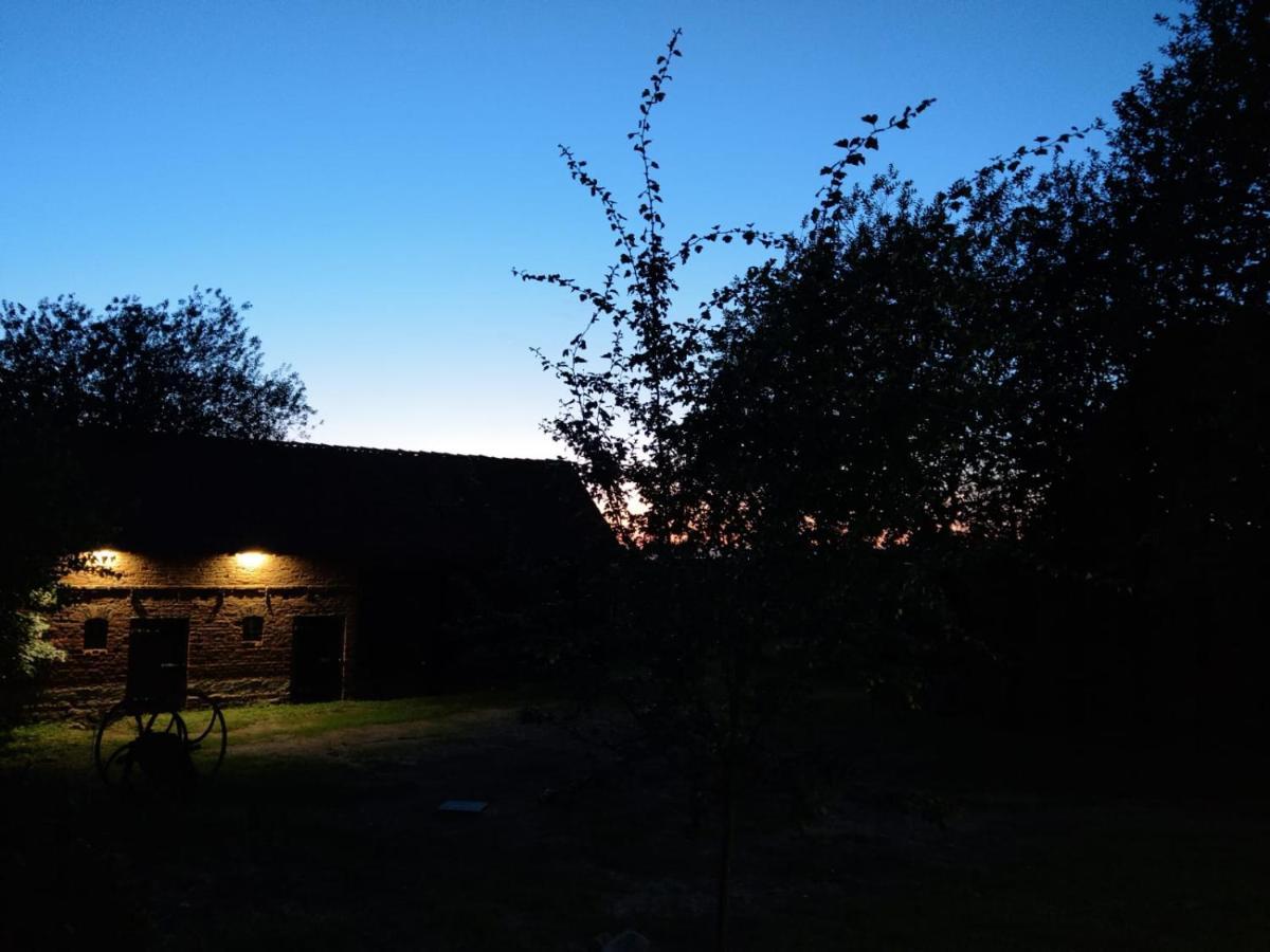 Przystanek Bajka W Puszczy Zielonce Dabrowka Koscielna Exterior foto